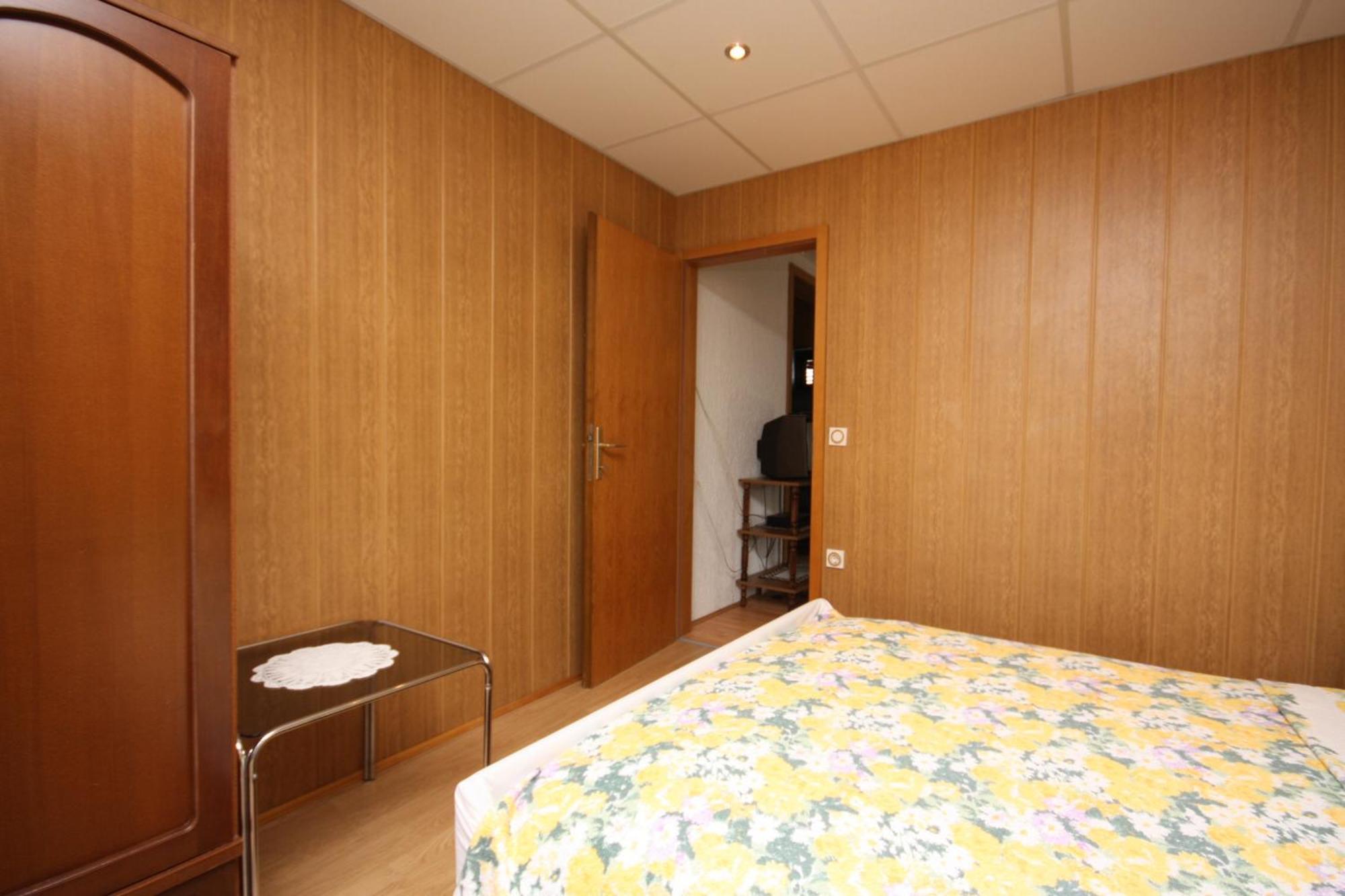 Apartments For Families With Children Lopar, Rab - 10402 Værelse billede